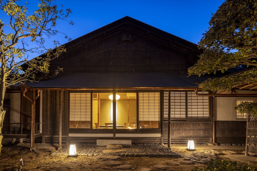 [聴涛亭] 離れ客室 禁煙 | Ryokan尾道西山