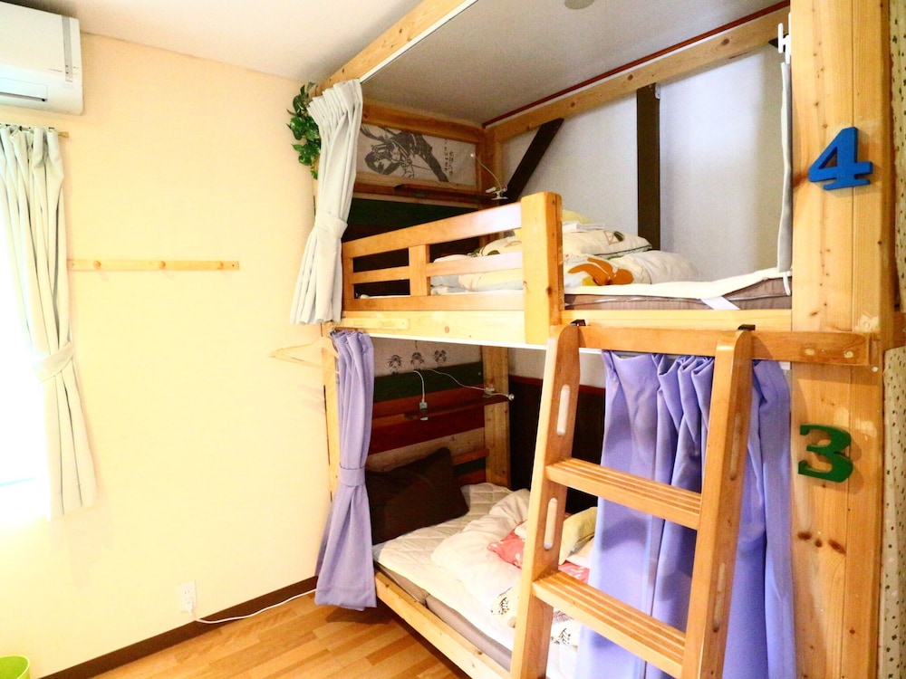 ベーシック 4 人部屋 客室2 | ホステル富士山・結