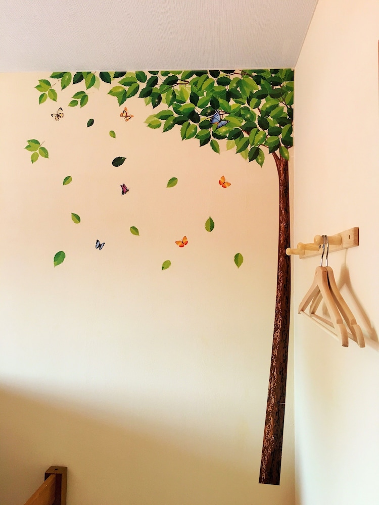 3名用個室（2段ベッド + シングルベッド）　山側 客室3 | ホステル富士山・結