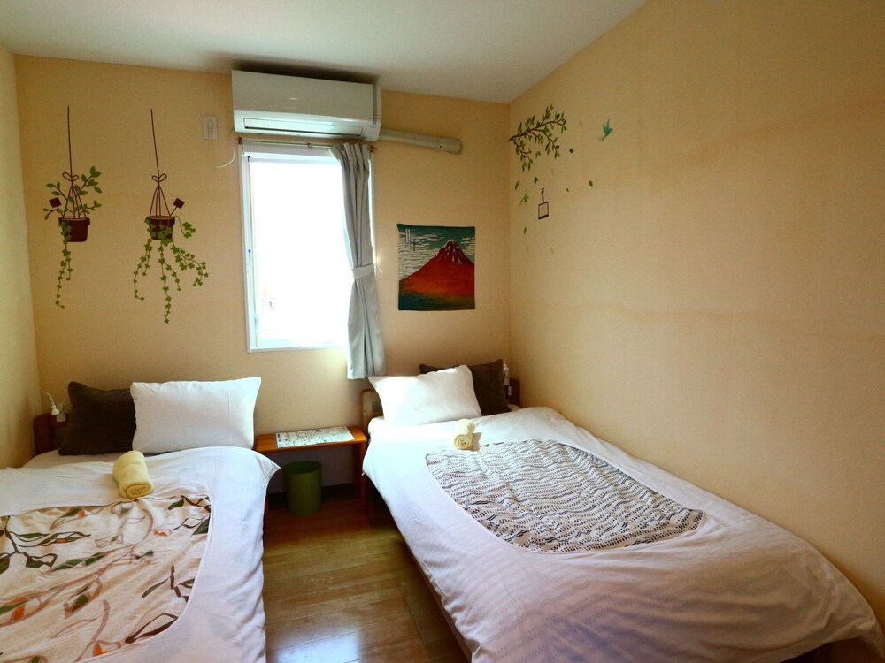 ベーシック ツインルーム 客室4 | ホステル富士山・結