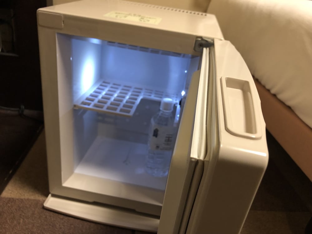 セミダブルルーム 喫煙可 (2名利用) 小型冷蔵庫0 | 静鉄ホテルプレジオ静岡駅北