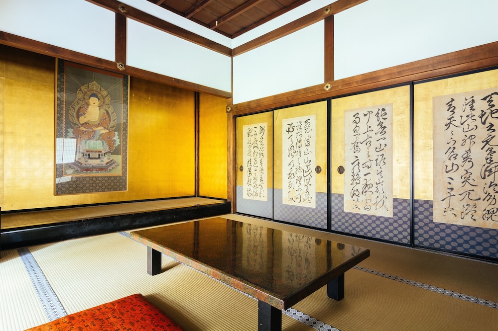 スタンダード ルーム 禁煙 共用バスルーム 客室4 | 常喜院