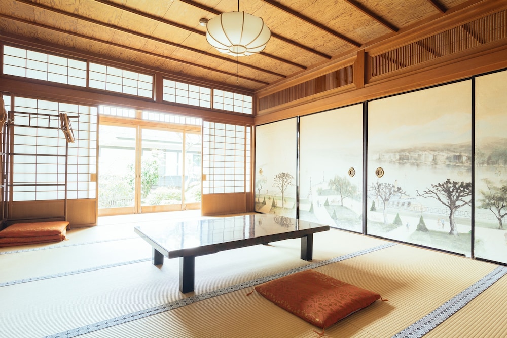 スタンダード ルーム 禁煙 共用バスルーム 客室3 | 常喜院