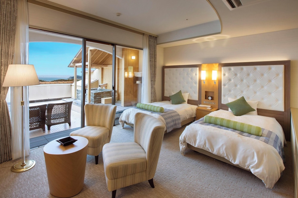 【オーシャンビュー天然温泉露天風呂付】プレミアム和洋室（禁煙） | ホテルアルティア鳥羽