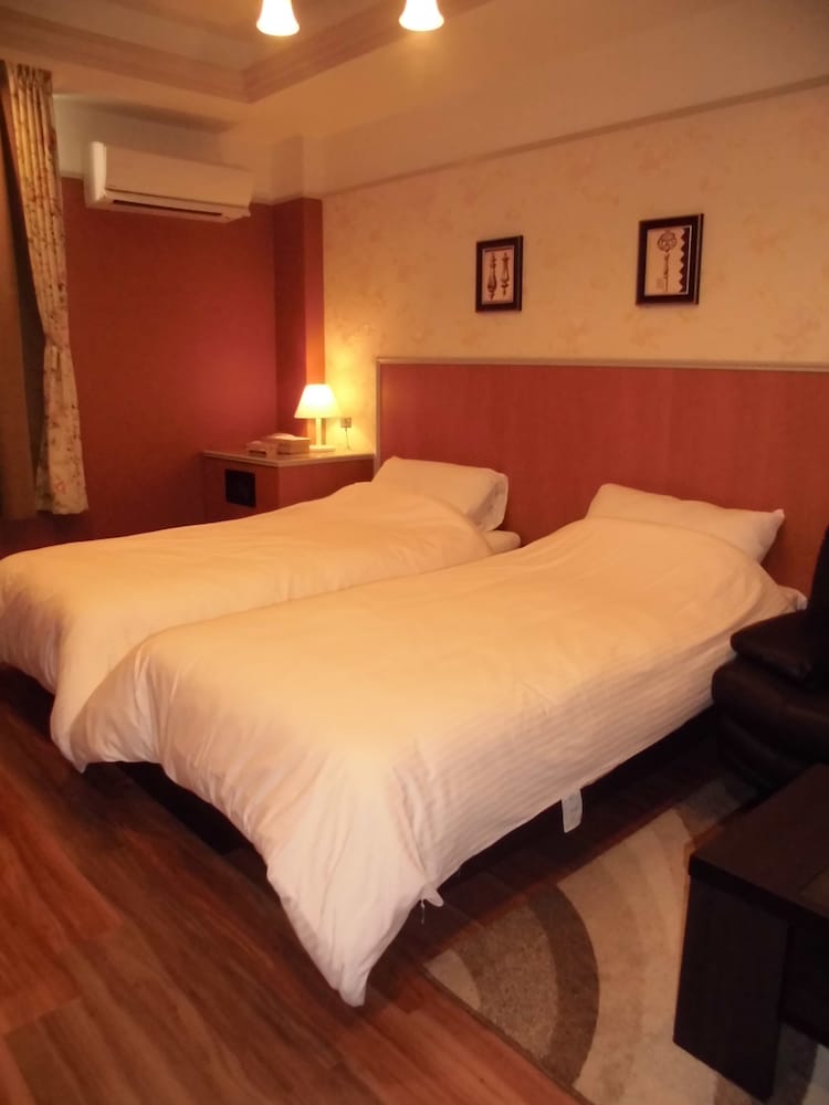 スタンダード ツインルーム (2 Single Size Beds) | HOTEL DD 香芝店