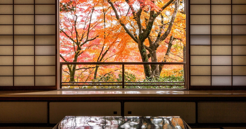 本館「百合」 | 強羅環翠楼