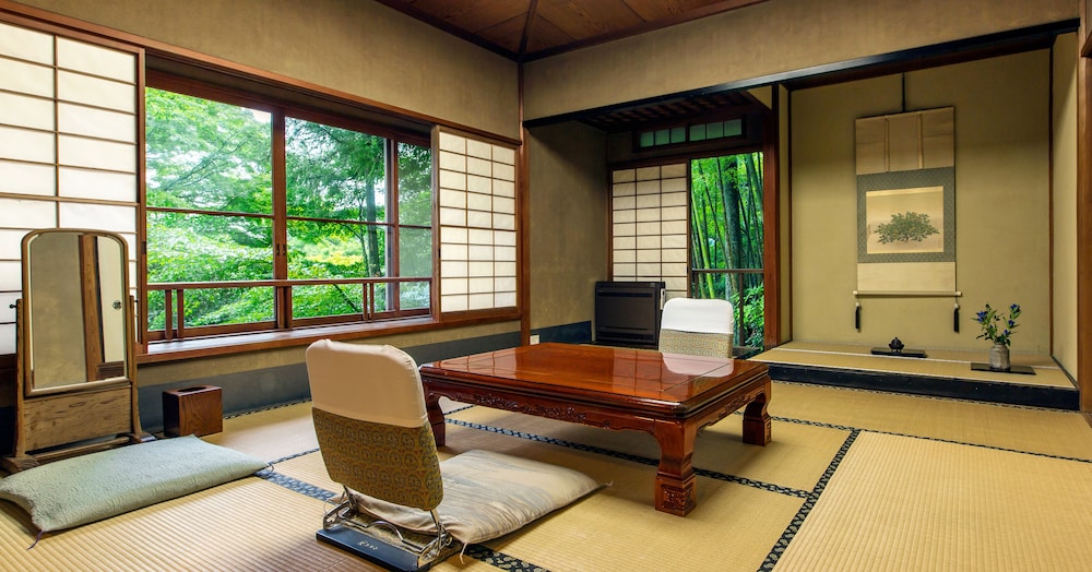 別荘のような寛ぎの「離れ」 部屋からの景観0 | 強羅環翠楼