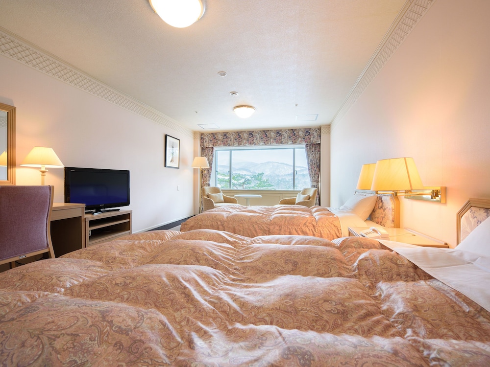 (本館) スーペリアツイン 禁煙 客室2 | 裏磐梯レイクリゾート