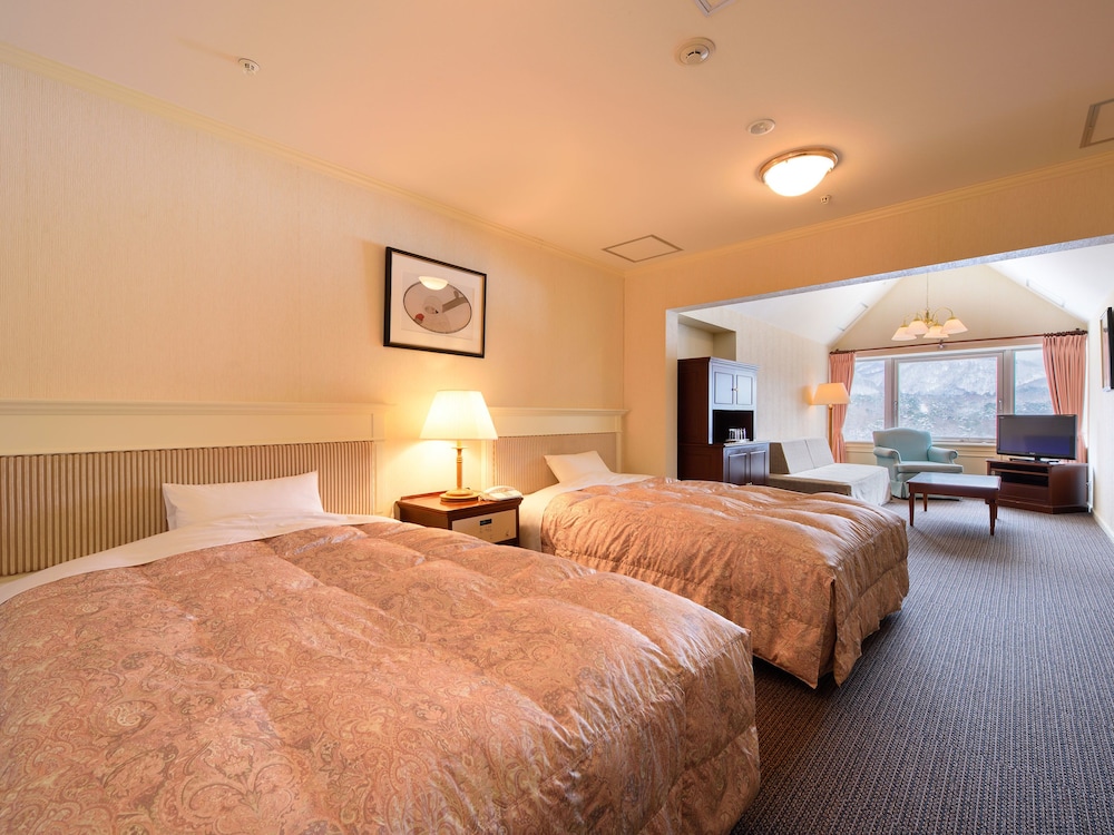 (本館) スーペリアツイン 禁煙 客室1 | 裏磐梯レイクリゾート
