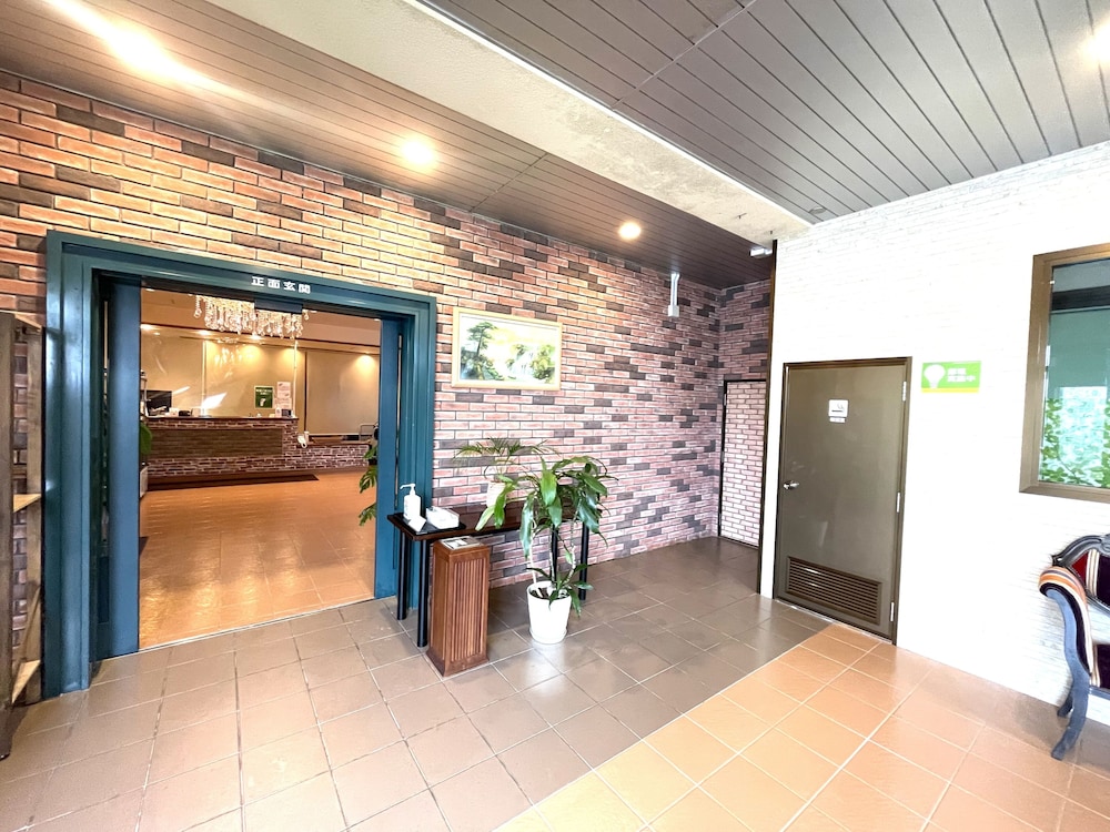 フロント1 | ホテルキャッスルヴィレッジ宮古島