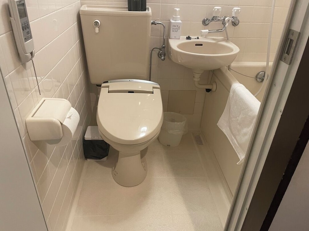 スモールダブルルーム 禁煙 バスルーム0 | ドーミー倶楽部 軽井沢