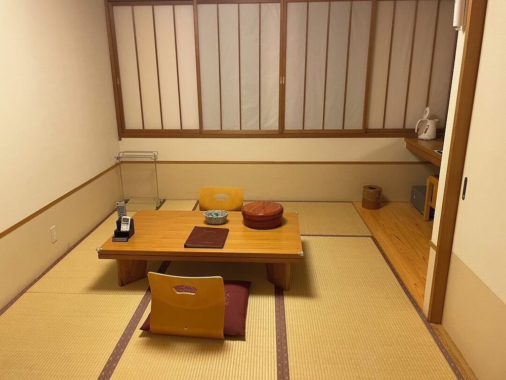 和室 6畳 禁煙 客室1 | ドーミー倶楽部 軽井沢