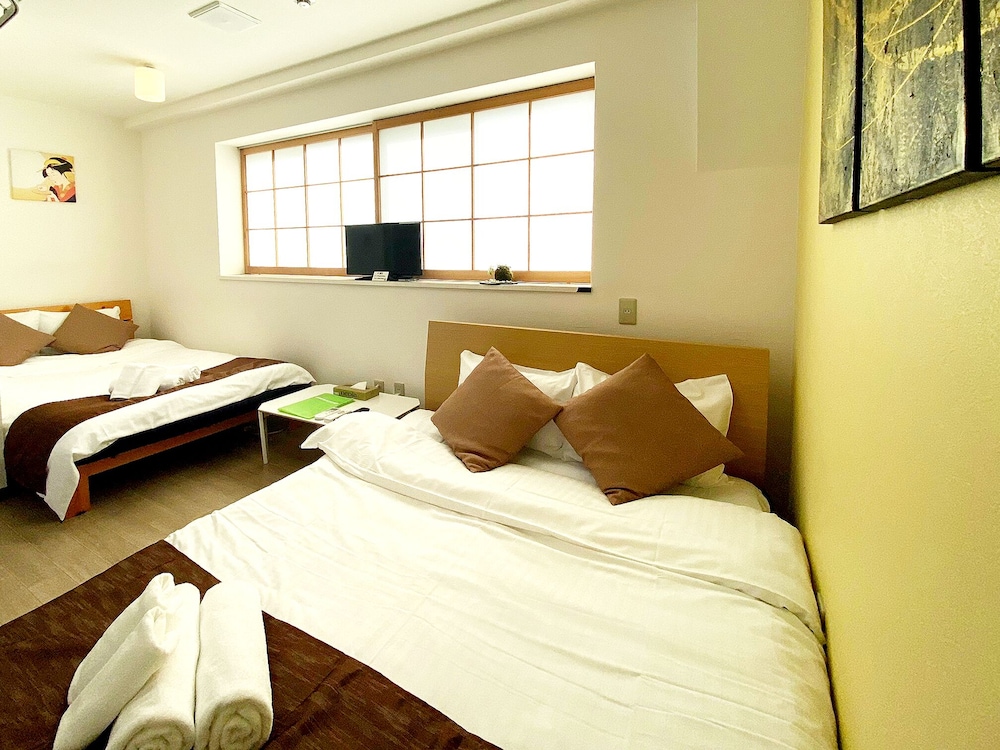 ラージツインルーム 専用バスルーム付 (501) | おうちホテル横川