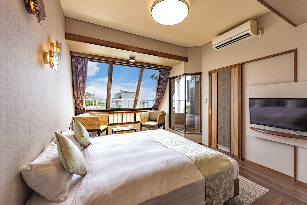 ジュニア ダブルルーム 禁煙 客室2 | 心湯の宿 ~SAZANA~