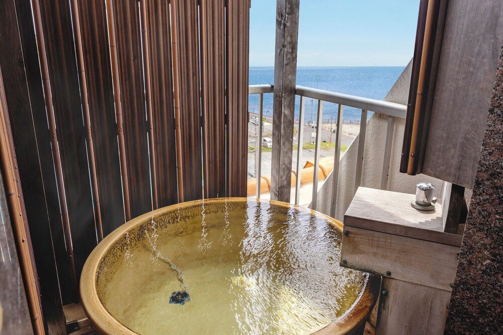 ジュニア ダブルルーム 禁煙 バスルーム0 | 心湯の宿 ~SAZANA~