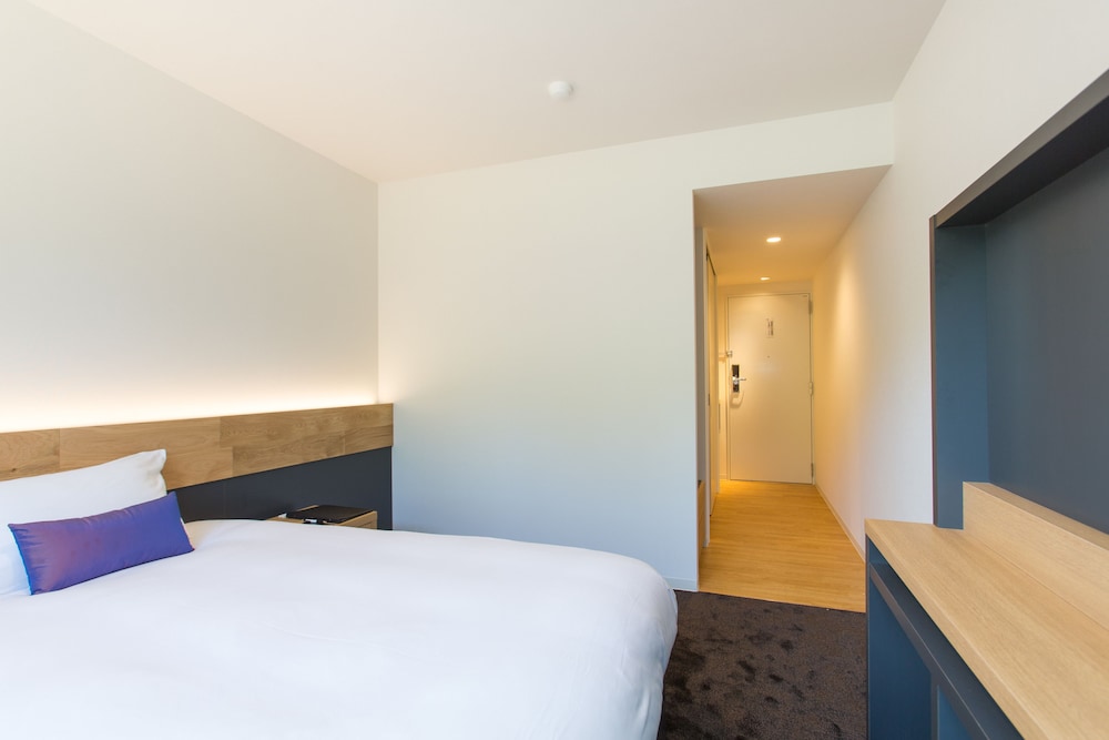 スーペリアニセコルーム (中階、シャワー付き、エアコンなし / 扇風機のみ) 禁煙 客室5 | Always Niseko