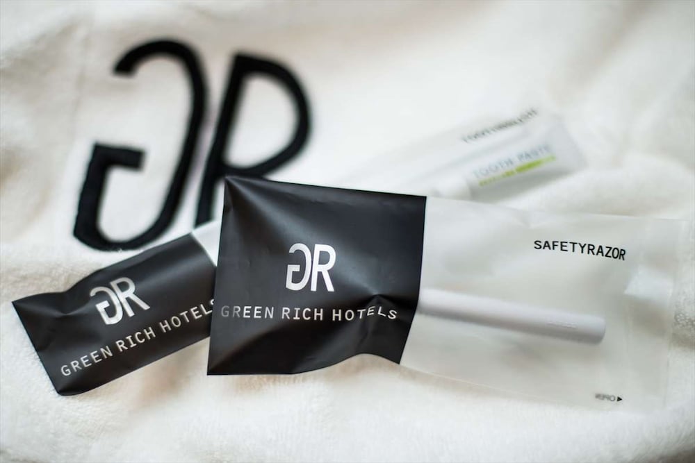 ダブルルーム 禁煙 フロント0 | グリーンリッチホテル岩国駅前 人工温泉・二股湯の華