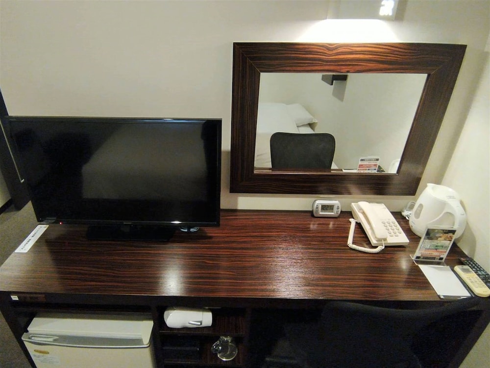 ダブルルーム 禁煙 客室3 | グリーンリッチホテル岩国駅前 人工温泉・二股湯の華