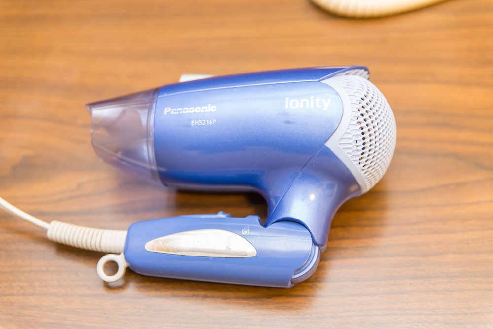 トリプルルーム 禁煙 (ベッド幅 110 cm, ソファーベッド ベッド幅90 cm) (0-５歳 添寝 1名まで) 客室1 | ホテル イルクオーレなんば