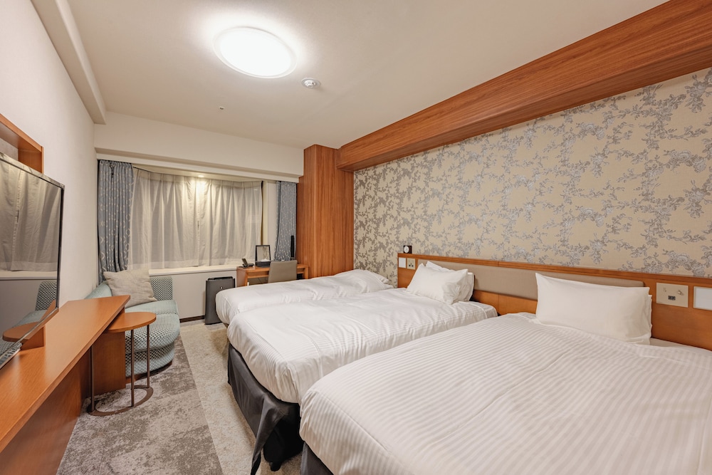 スタンダード ツインルーム 禁煙 (with 1 extra bed) 客室2 | リッチモンドホテル 東京目白