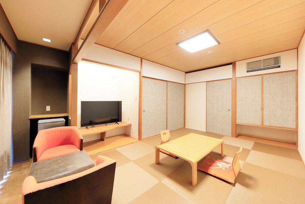 和室8畳 海側 客室2 | ソラトニワ熱海伊豆山