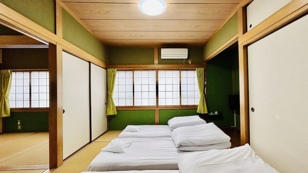 ハウス 3 ベッドルーム 客室2 | ドミトリー三段屋ゲストハウス