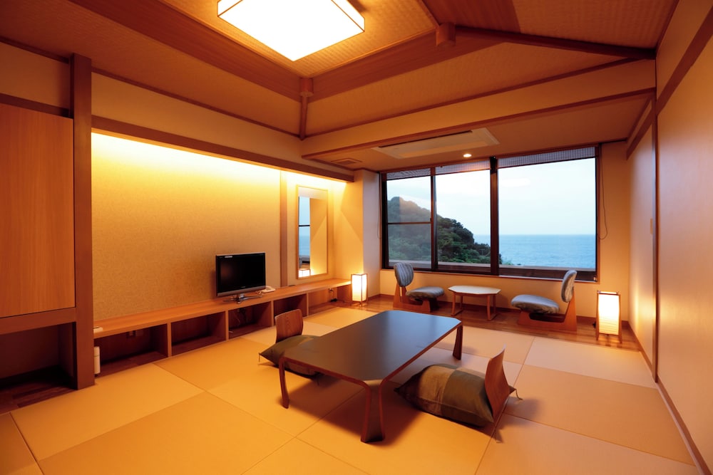 オーシャンフロント　和室 | 海のほてる いさば