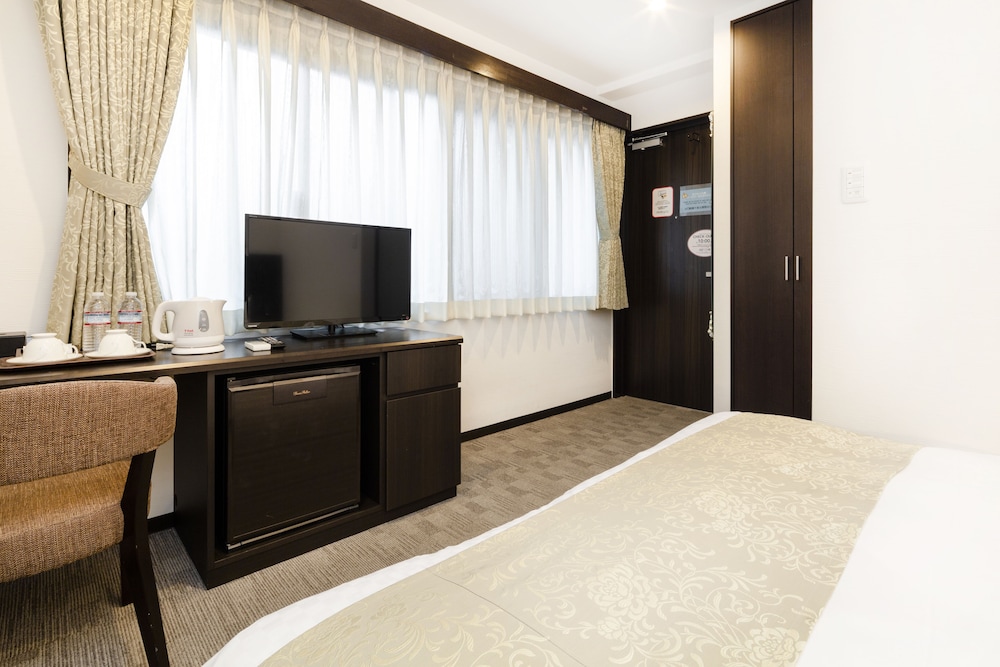 禁煙ダブル【ユニットバス】 客室の設備とサービス1 | ラシーヌホーム京都