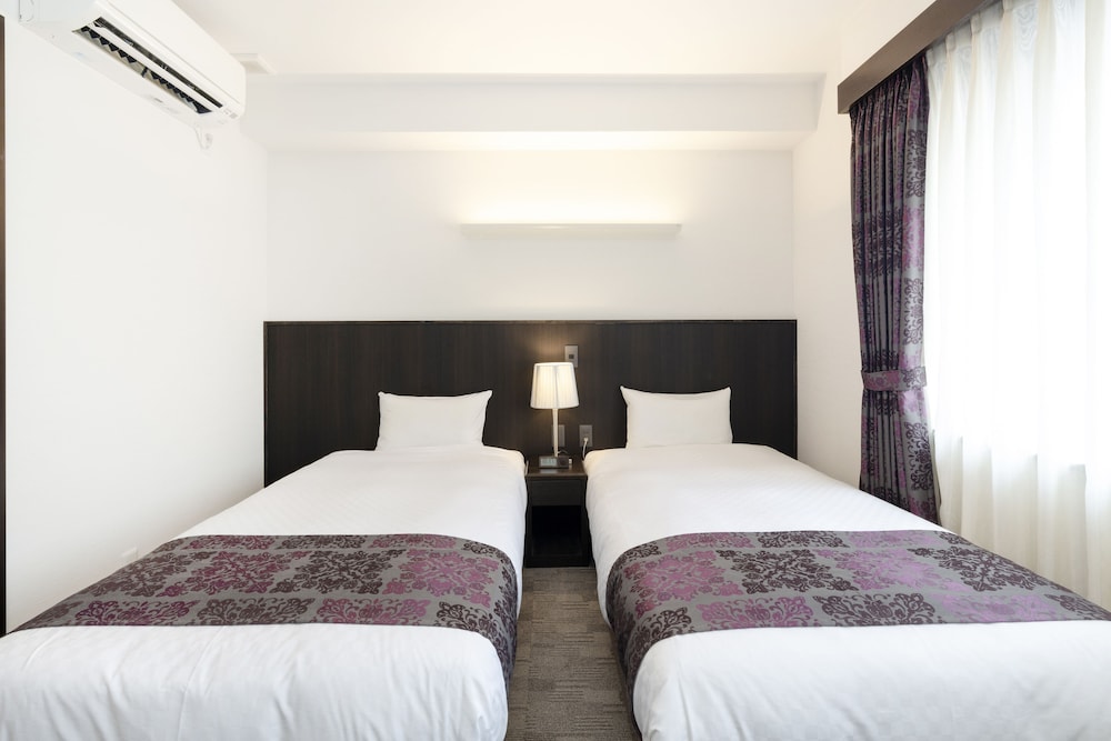 禁煙ツイン【バス・トイレ別】 客室2 | ラシーヌホーム京都