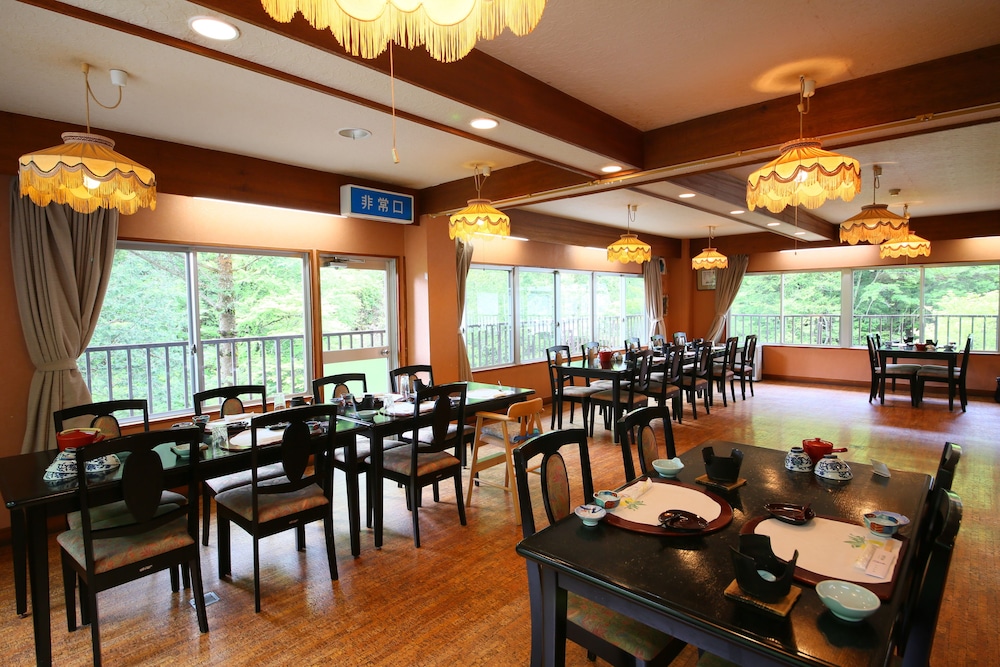 レストラン1 | 明治温泉旅館 レストラン1 | 明治温泉旅館