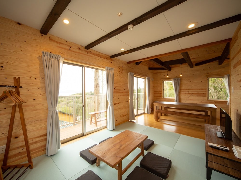 マウンテンコテージ 禁煙 客室5 | 松江市宍道ふるさと森林公園