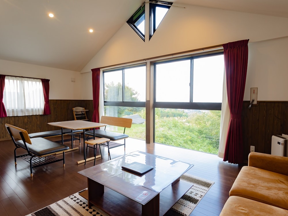 レイクビューコテージ 禁煙 客室18 | 松江市宍道ふるさと森林公園