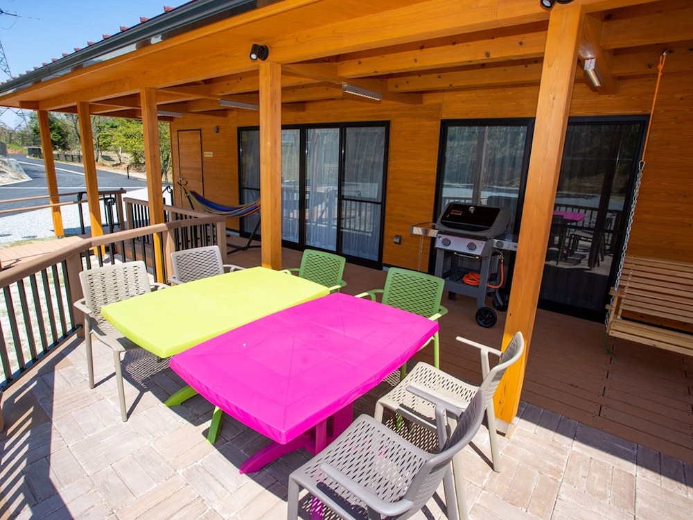 グランキャビン 禁煙 テラス / パティオ2 | 松江市宍道ふるさと森林公園