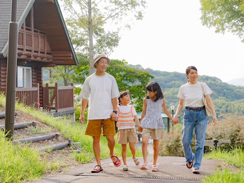 ログハウス 禁煙 客室9 | 松江市宍道ふるさと森林公園