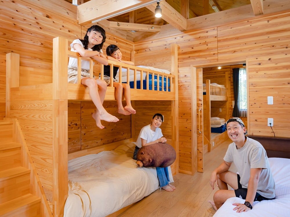 グランキャビン 禁煙 客室13 | 松江市宍道ふるさと森林公園