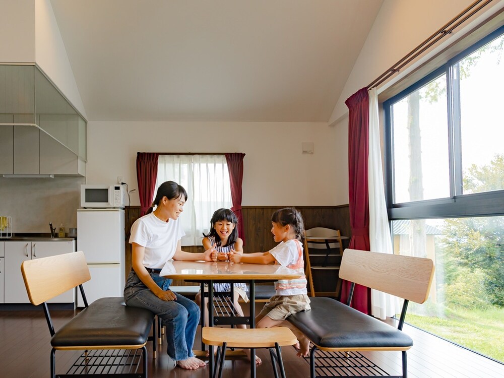 レイクビューコテージ 禁煙 客室13 | 松江市宍道ふるさと森林公園