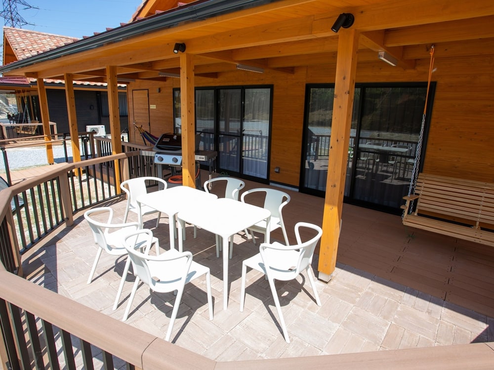 グランキャビン 禁煙 テラス / パティオ1 | 松江市宍道ふるさと森林公園