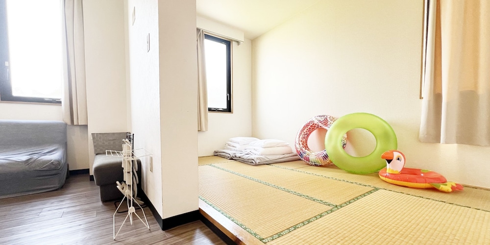 和室1-3名利用 (禁煙) 客室1 | LOW COST RESORT MANZA BEACH