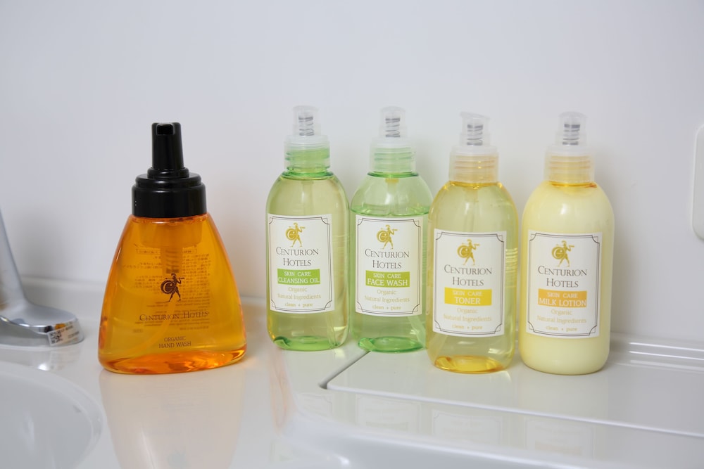 スーペリア ダブルルーム（大人3名以上の場合はソファベッド付）　禁煙 バスルームの設備0 | センチュリオンホテルグランド神戸駅前