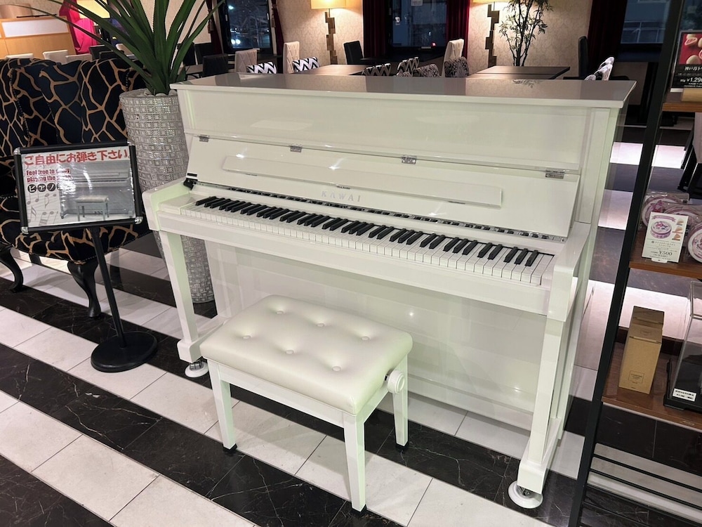 ロビーラウンジ1 | センチュリオンホテルグランド神戸駅前