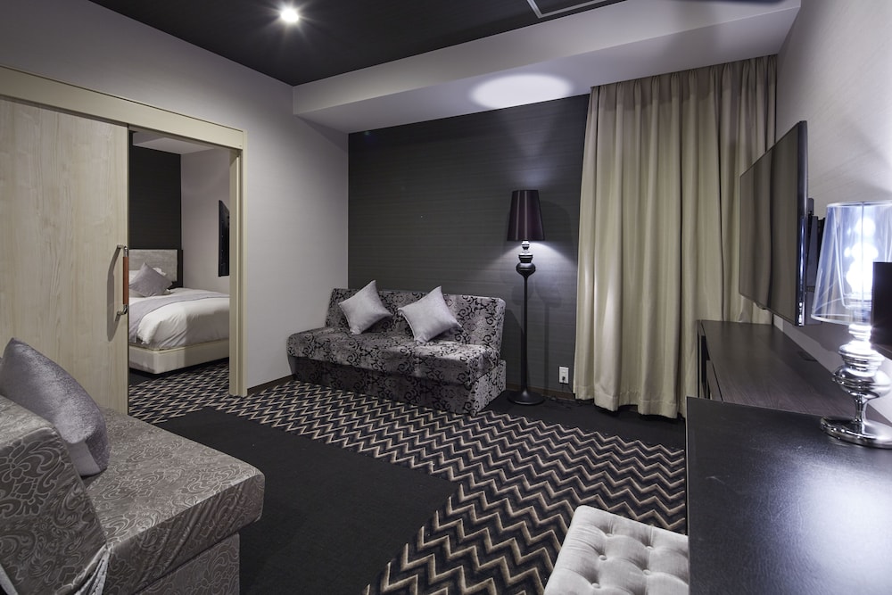 ファミリー ルーム 4 ベッドルーム 禁煙 客室1 | センチュリオンホテルグランド神戸駅前