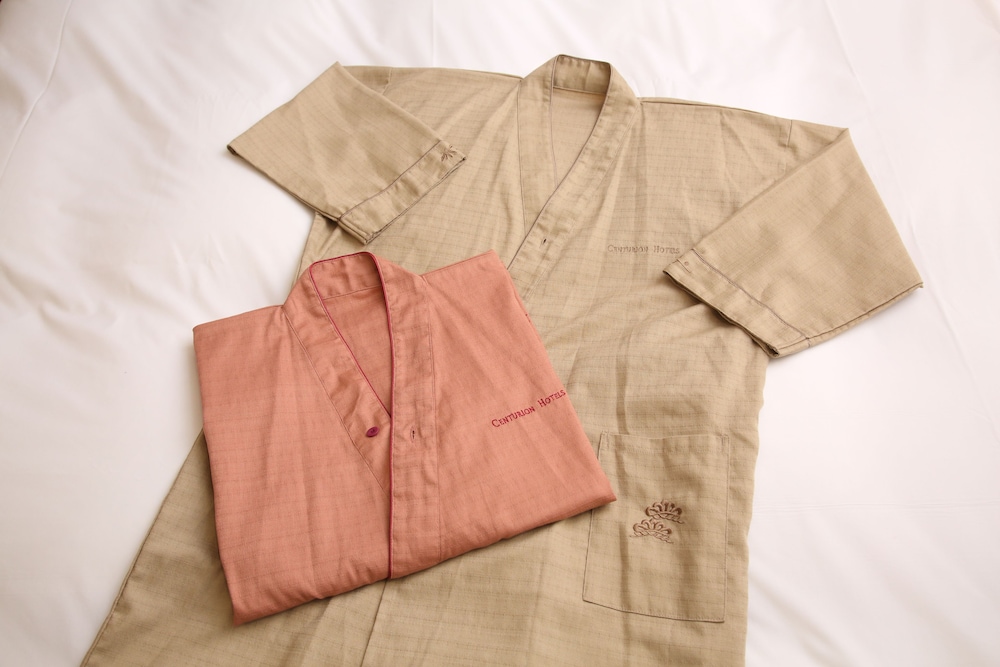 スーペリア ダブルルーム（大人3名以上の場合はソファベッド付）　禁煙 客室の設備とサービス2 | センチュリオンホテルグランド神戸駅前