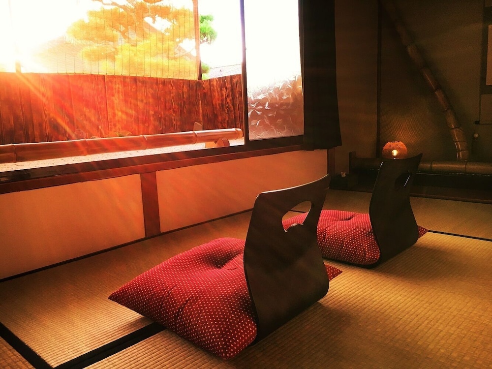 和室(大) (バス・トイレ共用) チェックイン17時ー21時限定価格 客室5 | Guest House Oumi 近江