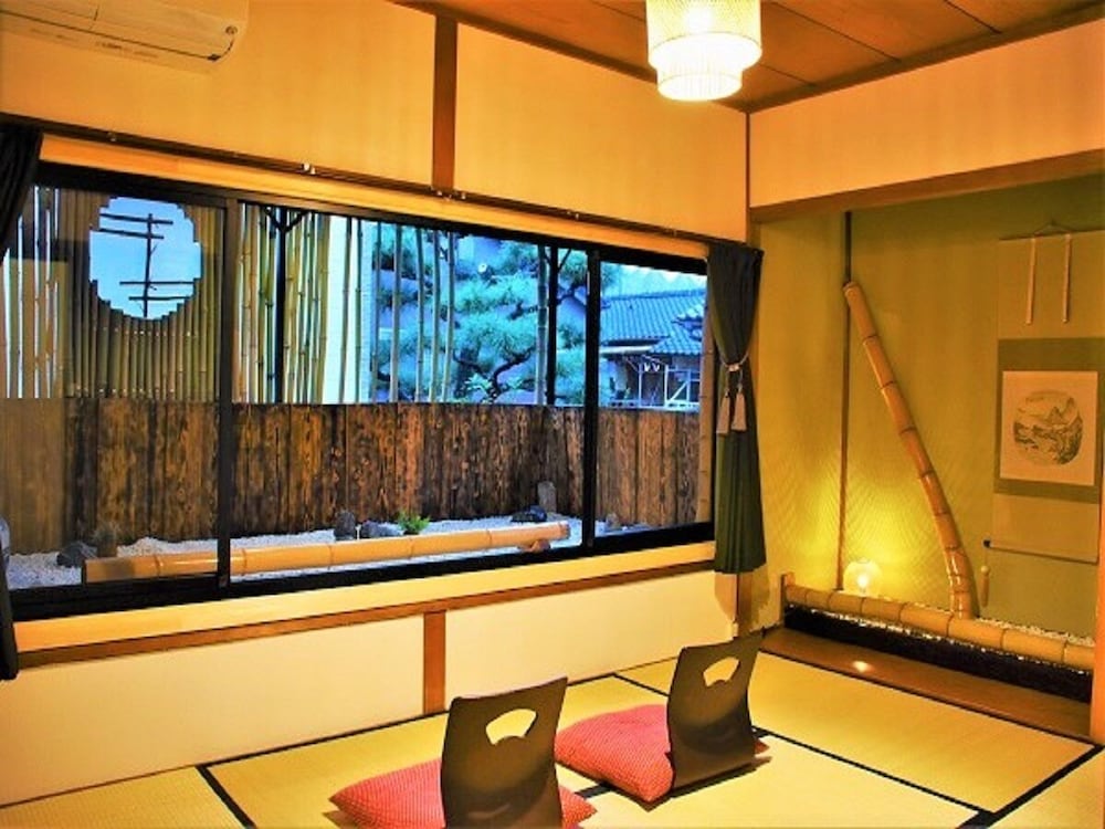 和室(大) (バス・トイレ共用) チェックイン17時ー21時限定価格 客室3 | Guest House Oumi 近江