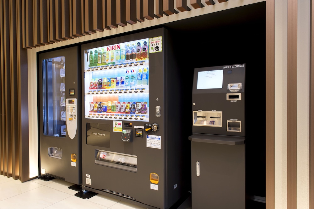 自動販売機1 | レム六本木