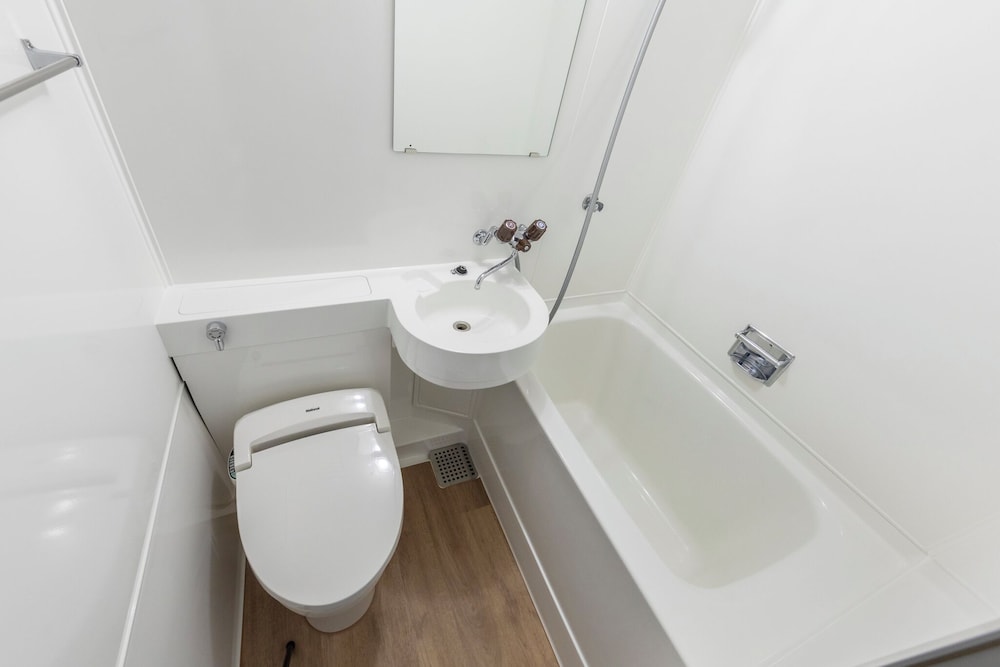 セミダブルルーム 禁煙 バスルーム1 | コートホテル新潟