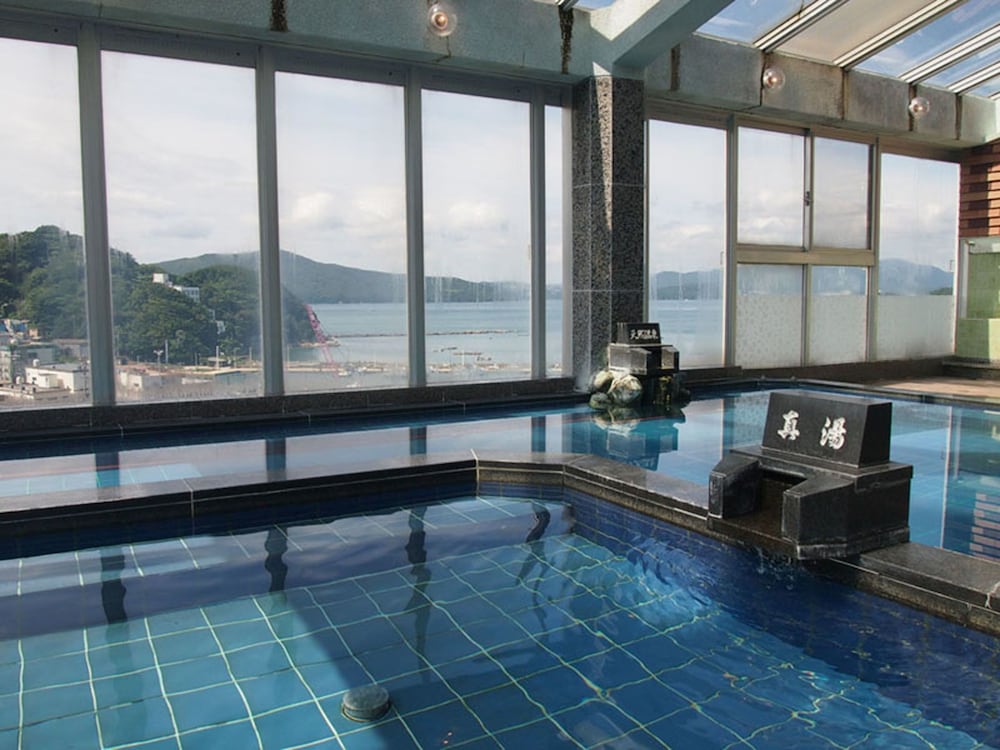 大浴場1 | 答志島温泉 旅館 寿々波