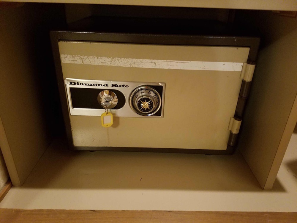 スタンダード 和室 10畳 禁煙 セーフティボックス0 | 大和屋本店