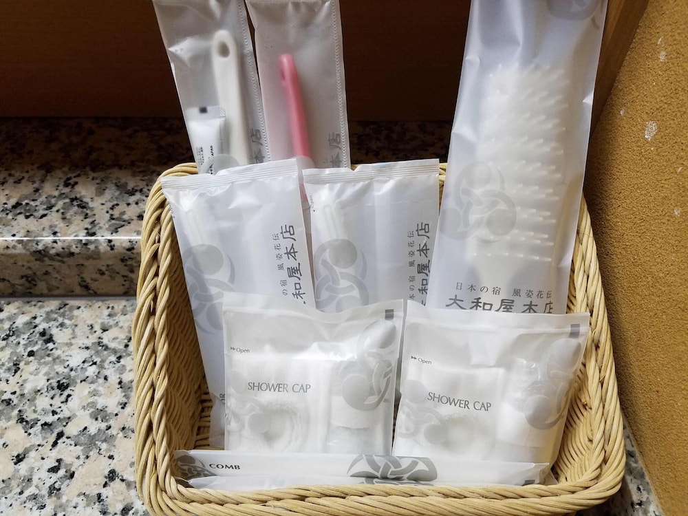 セミスイート 和室 10畳+6畳 禁煙 客室18 | 大和屋本店