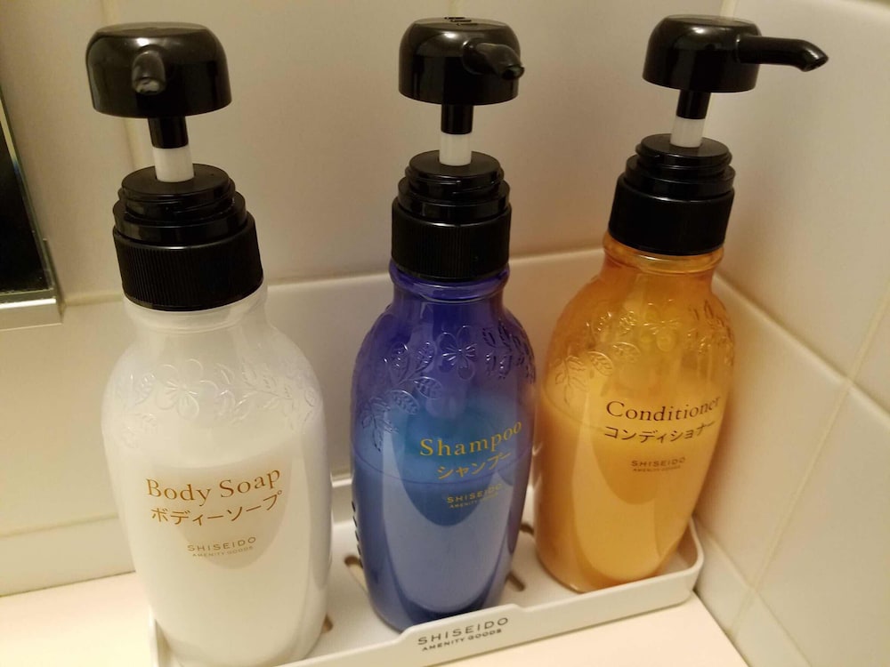 セミスイート 和室 10畳+6畳 禁煙 バスルームの設備3 | 大和屋本店
